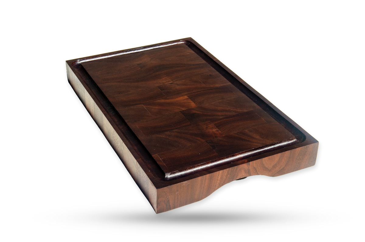 Chester, a walnut end grain cutting board, main product view