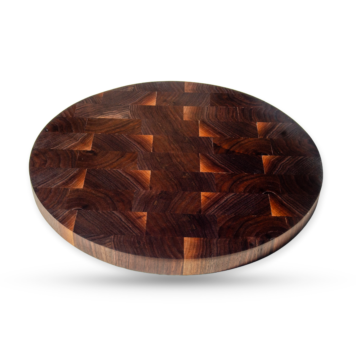 Luca, one of the twin walnut end-grain pizza boards, product view
