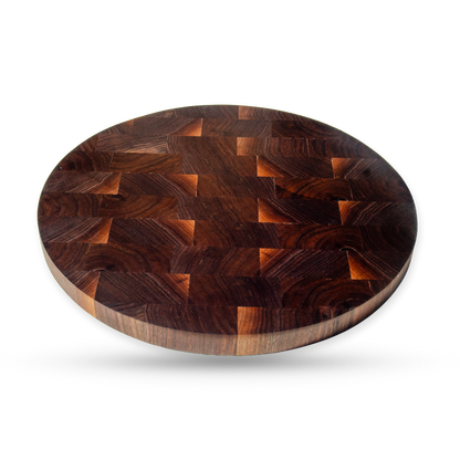 Luca, one of the twin walnut end-grain pizza boards, product view
