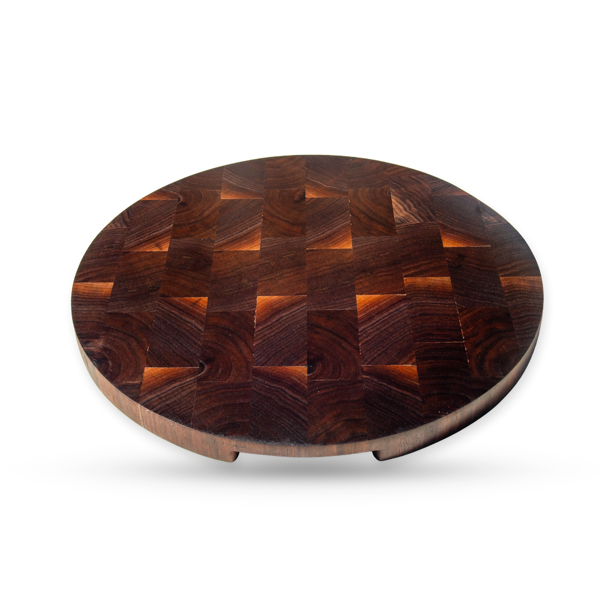 Luca, one of the twin walnut end-grain pizza boards, product view