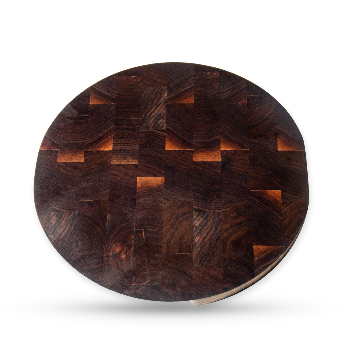 Lucia, one of the twin walnut end-grain pizza boards, product view